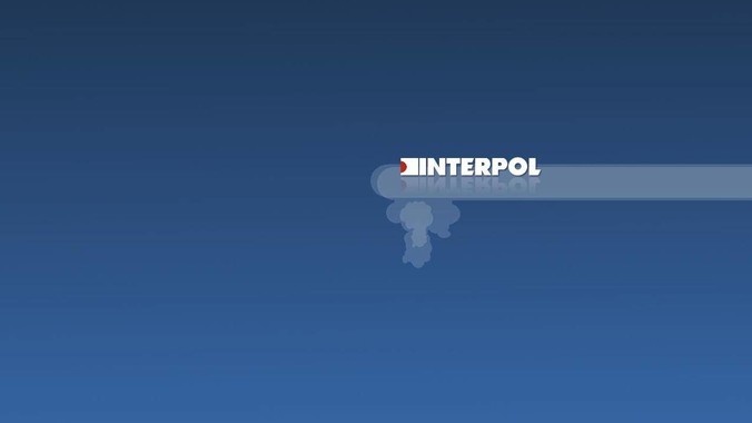 个人开发者或小企业不申请经营性ICP备案，怎样开发APP盈利?